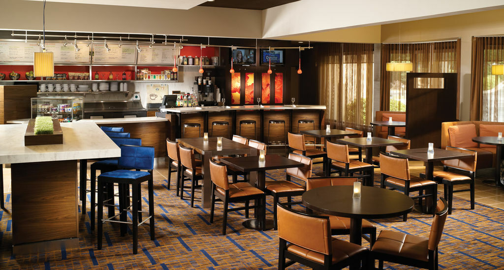 Courtyard By Marriott Atlanta Executive Park/Emory Hotel Exterior photo